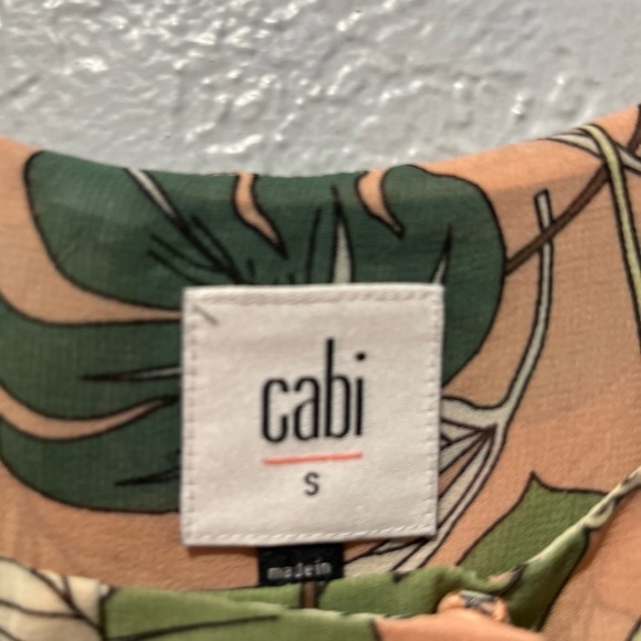 CAbi | 'Tropical' Palm Leaf Printed Blouse Top - Picture 7 of 9